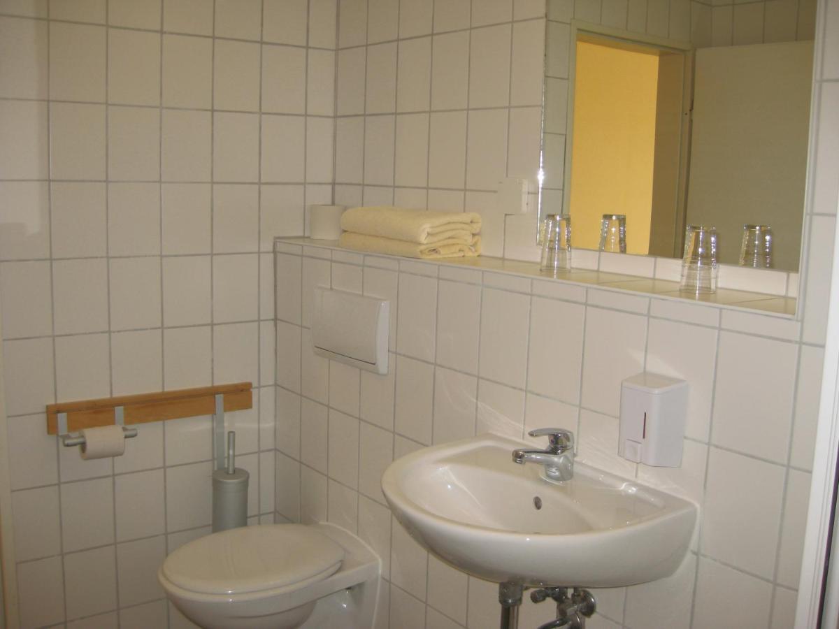 Doppelzimmer 11 Gaestehaus Muehlenstein Bad Sulze Екстериор снимка